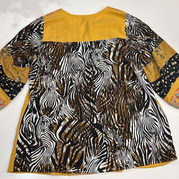 Caleaas Embroidered multicolor Boho tunic Top - Picture 8 of 9